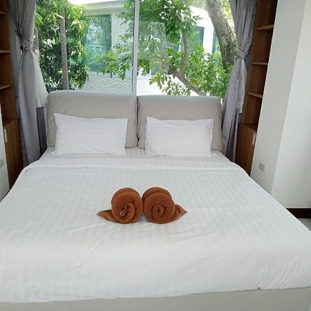 Baanmontra Beach Resort - Bankrut Esterno foto
