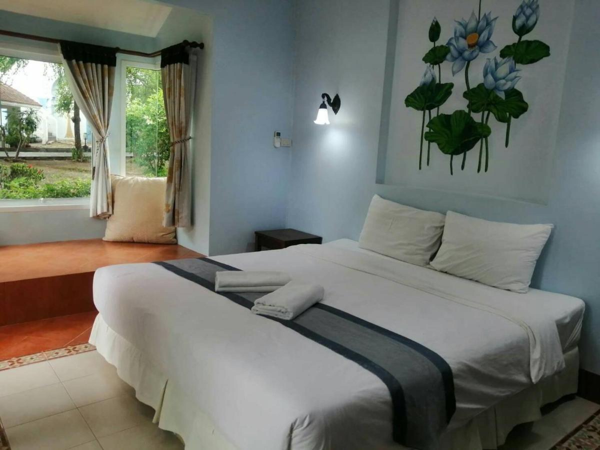 Baanmontra Beach Resort - Bankrut Esterno foto