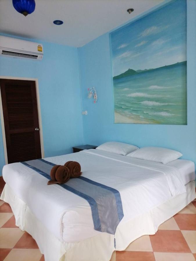 Baanmontra Beach Resort - Bankrut Esterno foto