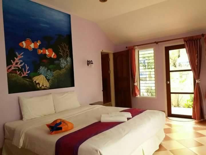 Baanmontra Beach Resort - Bankrut Esterno foto
