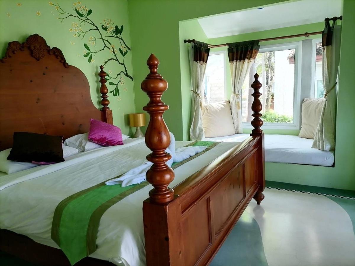 Baanmontra Beach Resort - Bankrut Esterno foto