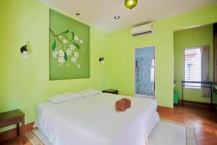 Baanmontra Beach Resort - Bankrut Esterno foto
