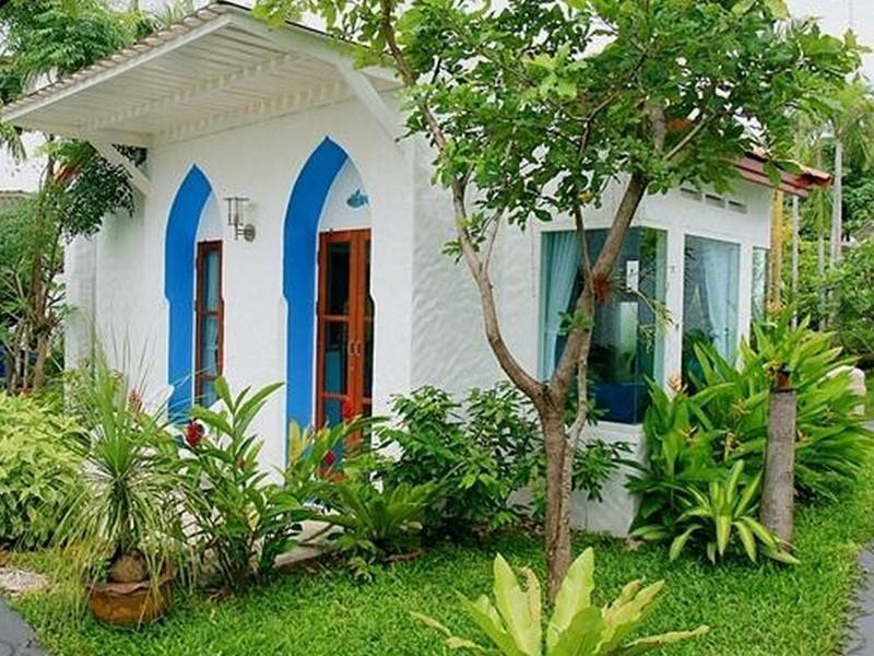 Baanmontra Beach Resort - Bankrut Esterno foto