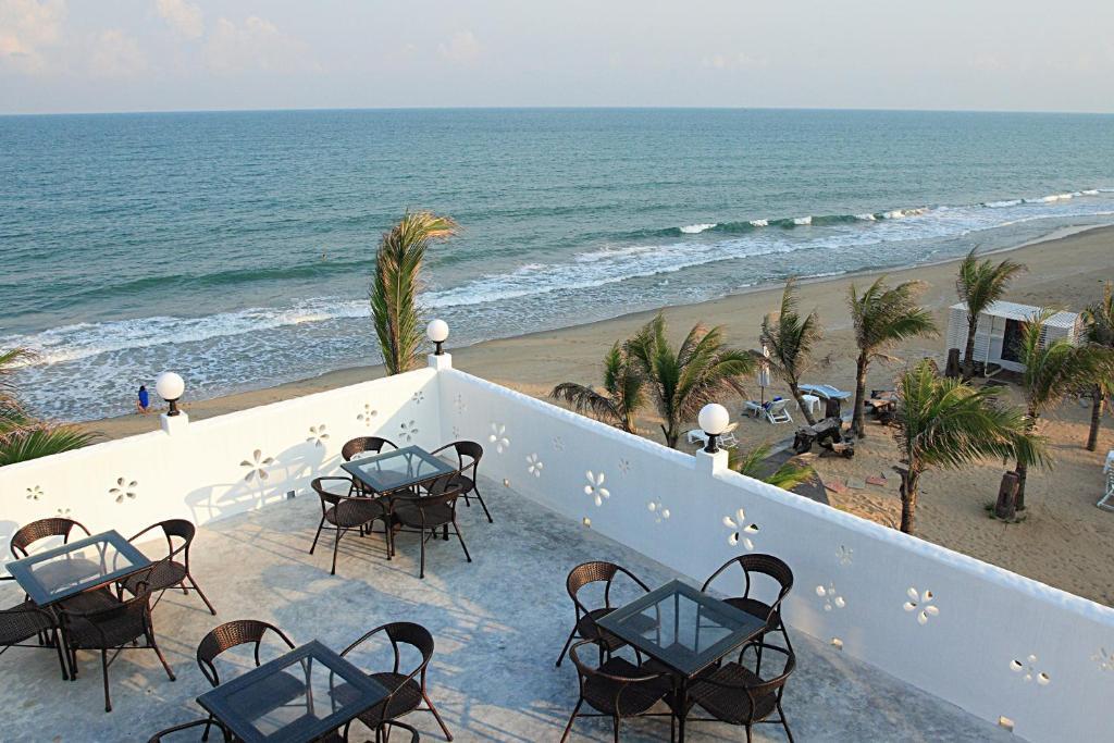 Baanmontra Beach Resort - Bankrut Esterno foto