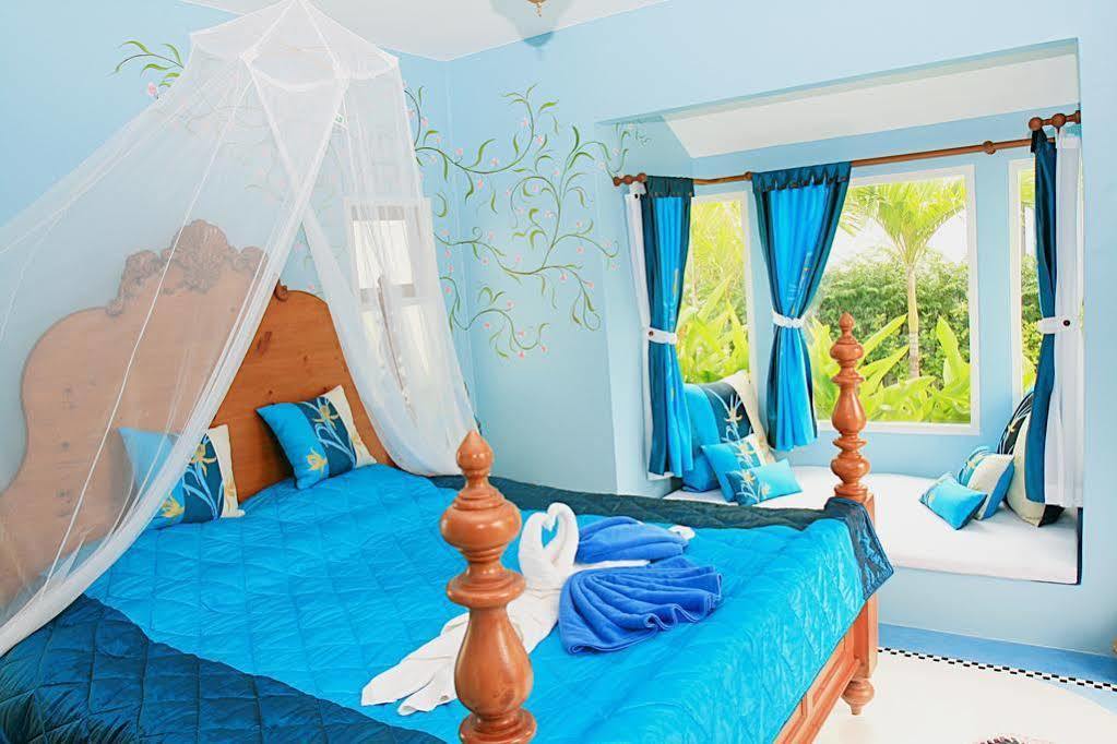 Baanmontra Beach Resort - Bankrut Esterno foto